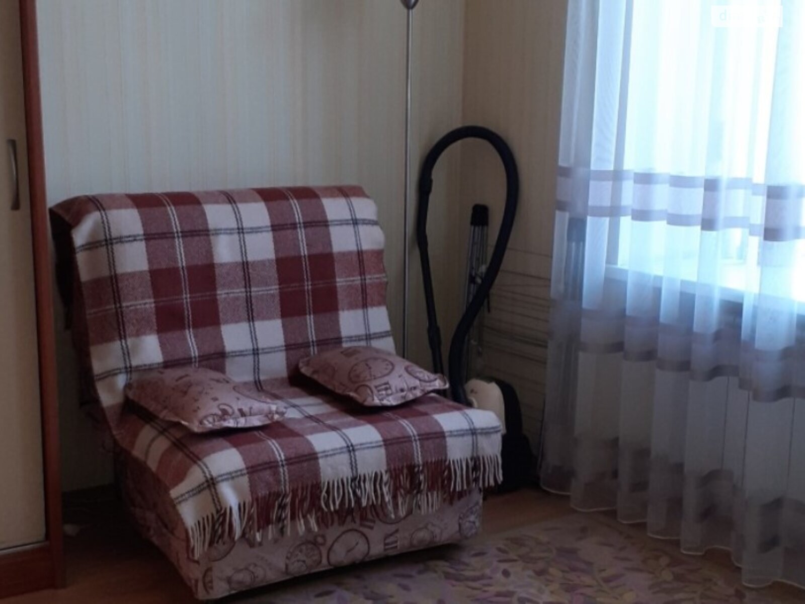 однокомнатная квартира в Одессе, район Приморский, на пл. Старосенная в аренду на долгий срок помесячно фото 1 однокомнатная квартира в Одессе, район Приморский, на пл. Старосенная в аренду на долгий срок помесячно фото 1