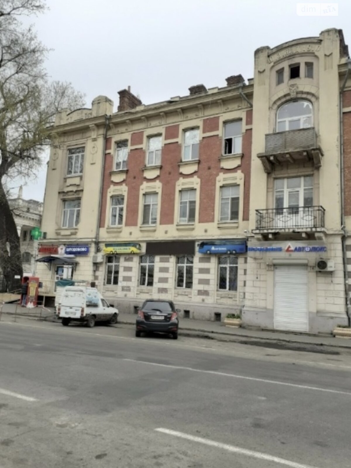однокімнатна квартира в Одесі, район Приморський, на пл. Старосінна 2 в довготривалу оренду помісячно фото 1 однокімнатна квартира в Одесі, район Приморський, на пл. Старосінна 2 в довготривалу оренду помісячно фото 1