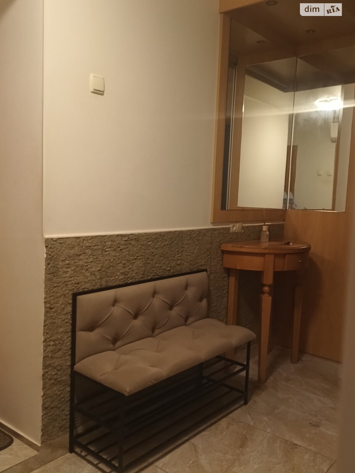 двокімнатна квартира в Одесі, район Приморський, на пров. Світлий 8 в довготривалу оренду помісячно фото 1