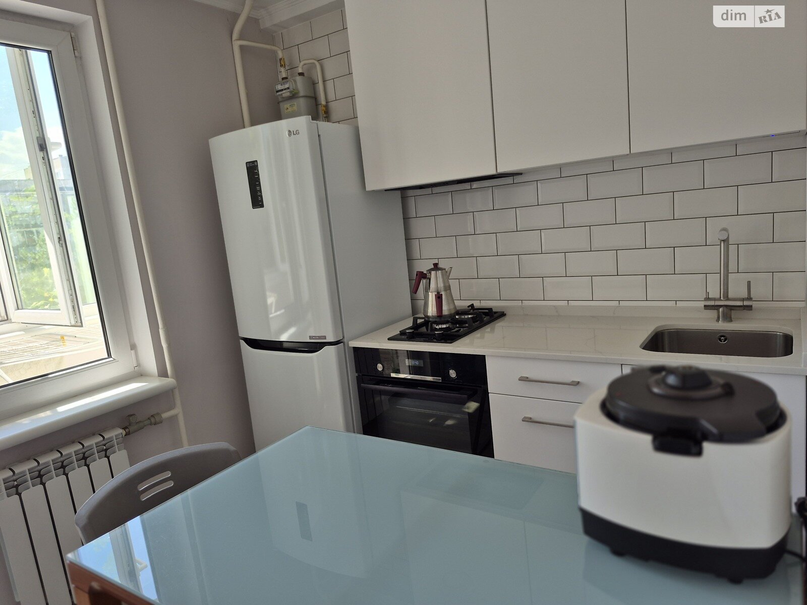 однокомнатная квартира в Одессе, район Приморский, на ул. Транспортная 8 в аренду на долгий срок помесячно фото 1 однокомнатная квартира в Одессе, район Приморский, на ул. Транспортная 8 в аренду на долгий срок помесячно фото 1