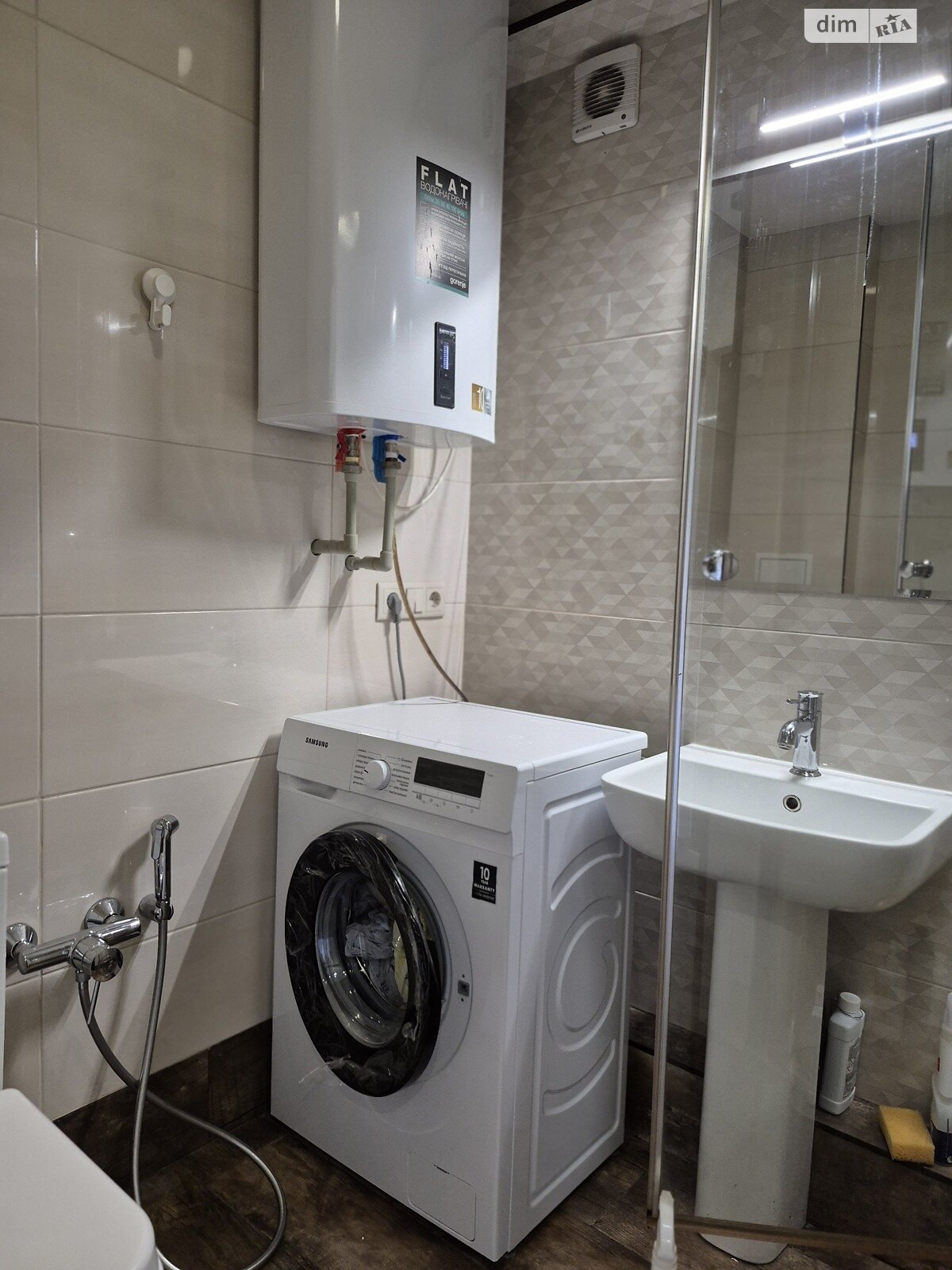 однокомнатная квартира в Одессе, район Приморский, на ул. Транспортная 8 в аренду на долгий срок помесячно фото 1 однокомнатная квартира в Одессе, район Приморский, на ул. Транспортная 8 в аренду на долгий срок помесячно фото 1