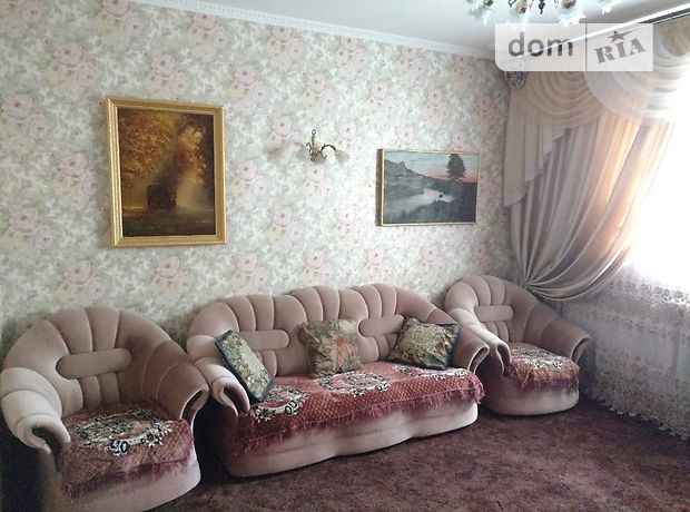 трехкомнатная квартира с мебелью в Одессе, район Приморский, на пер. Удельный 7, в аренду на долгий срок помесячно фото 1 трехкомнатная квартира с мебелью в Одессе, район Приморский, на пер. Удельный 7, в аренду на долгий срок помесячно фото 1