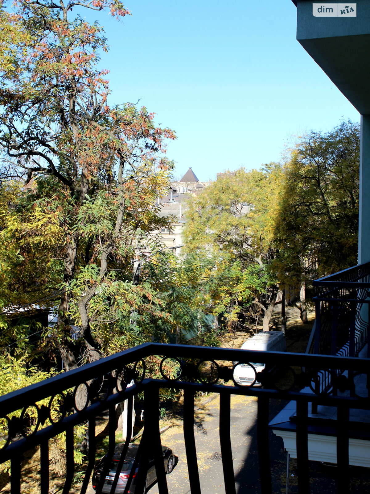 двухкомнатная квартира в Одессе, район Приморский, на пер. Успенский 11 в аренду на долгий срок помесячно фото 1