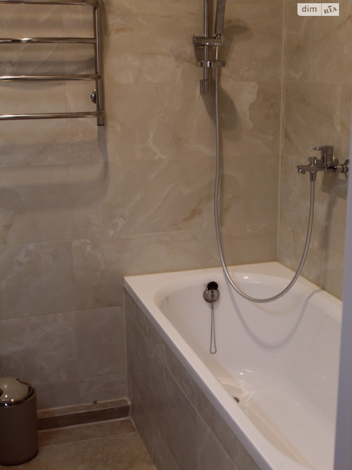 двухкомнатная квартира в Одессе, район Приморский, на пер. Успенский 11 в аренду на долгий срок помесячно фото 1