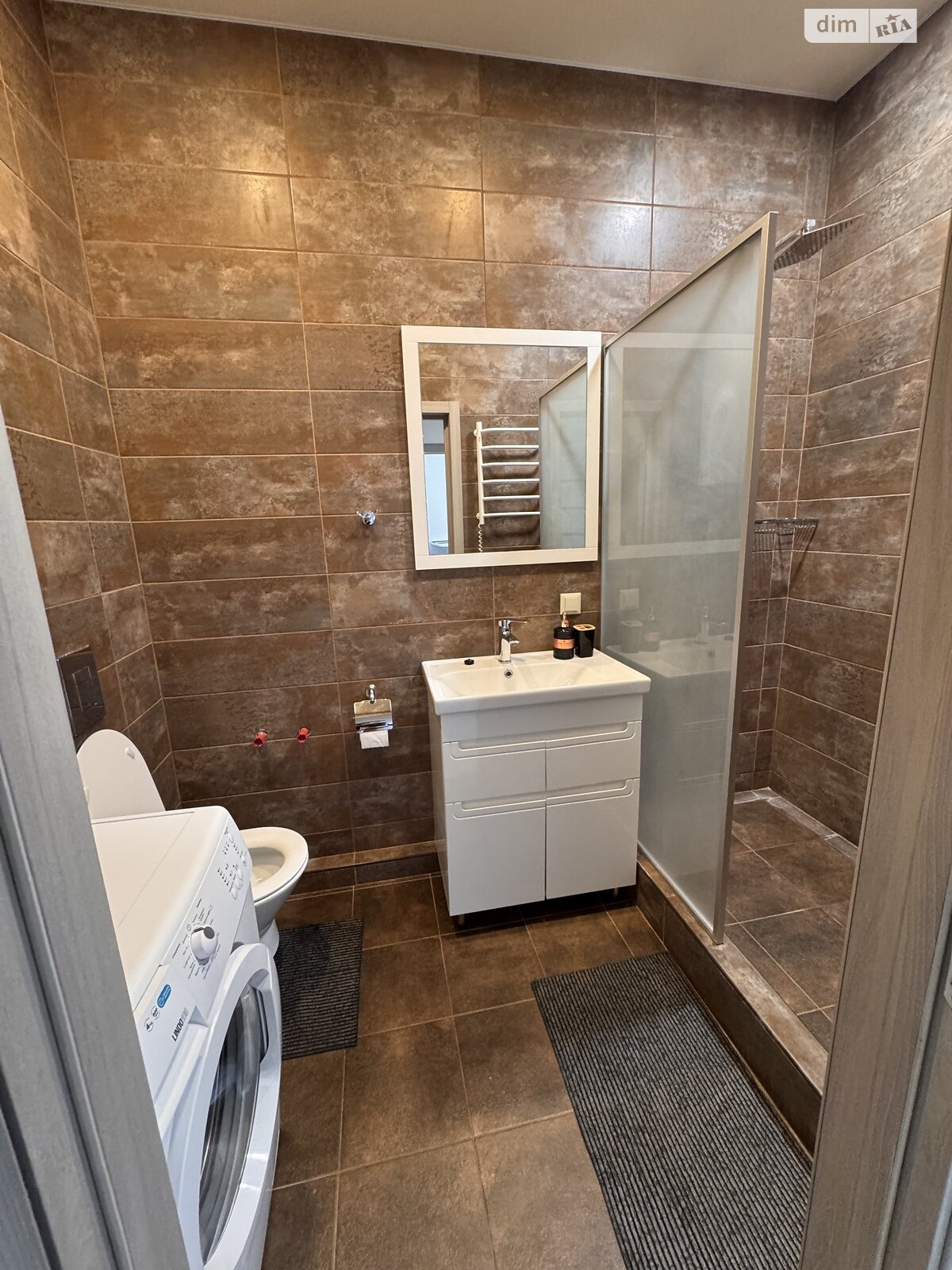 однокомнатная квартира в Одессе, район Приморский, на ул. Валерия Самофалова 16А/6 в аренду на долгий срок помесячно фото 1