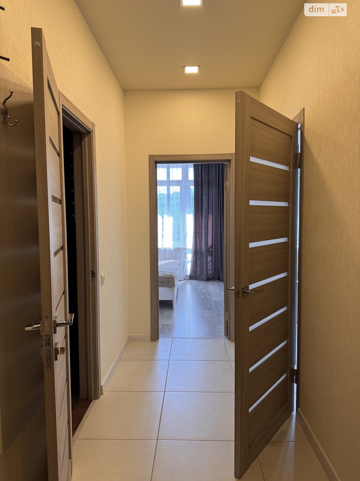 однокомнатная квартира в Одессе, район Приморский, на ул. Валерия Самофалова 16А/6 в аренду на долгий срок помесячно фото 1