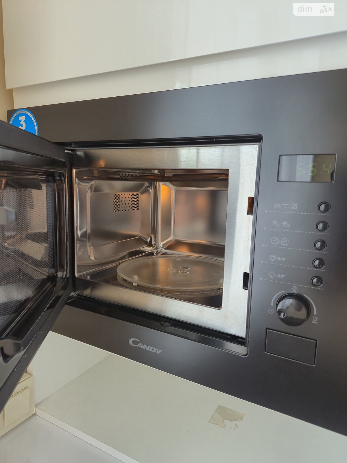 однокімнатна квартира з меблями в Одесі, район Приморський, на вул. Валерія Самофалова 16А/3, кв. 498 в довготривалу оренду помісячно фото 1 однокімнатна квартира з меблями в Одесі, район Приморський, на вул. Валерія Самофалова 16А/3, кв. 498 в довготривалу оренду помісячно фото 1