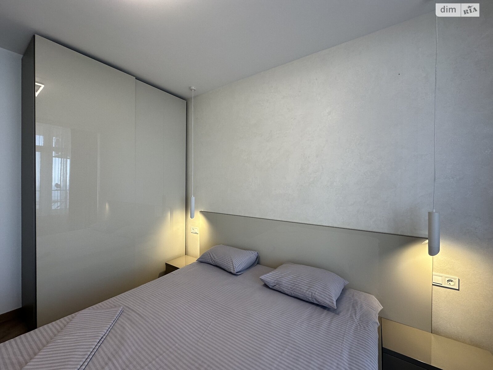 однокімнатна квартира в Одесі, район Приморський, на вул. Валерія Самофалова 16А/5 в довготривалу оренду помісячно фото 1