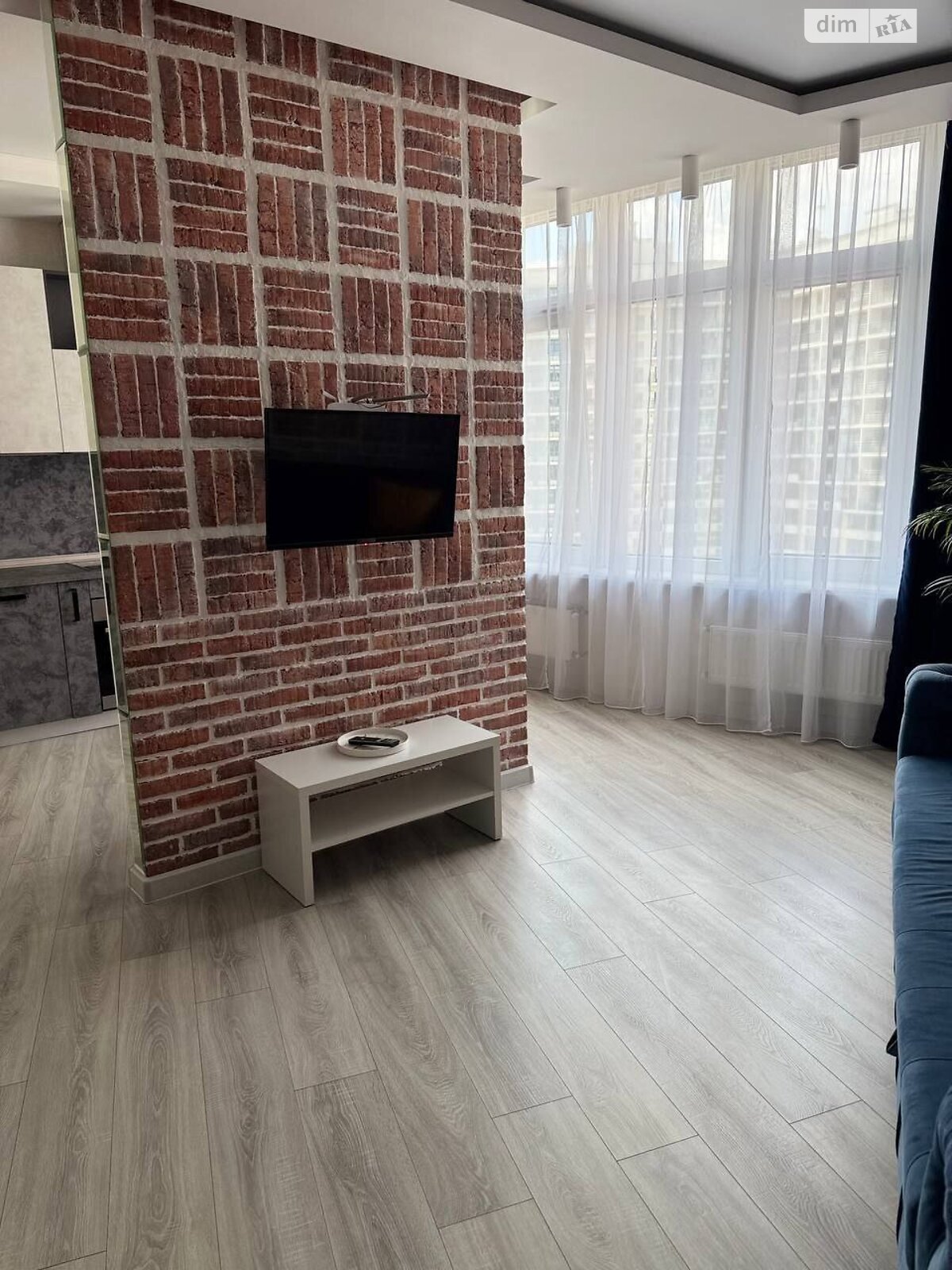 однокімнатна квартира в Одесі, район Приморський, на вул. Валерія Самофалова 16/5 в довготривалу оренду помісячно фото 1