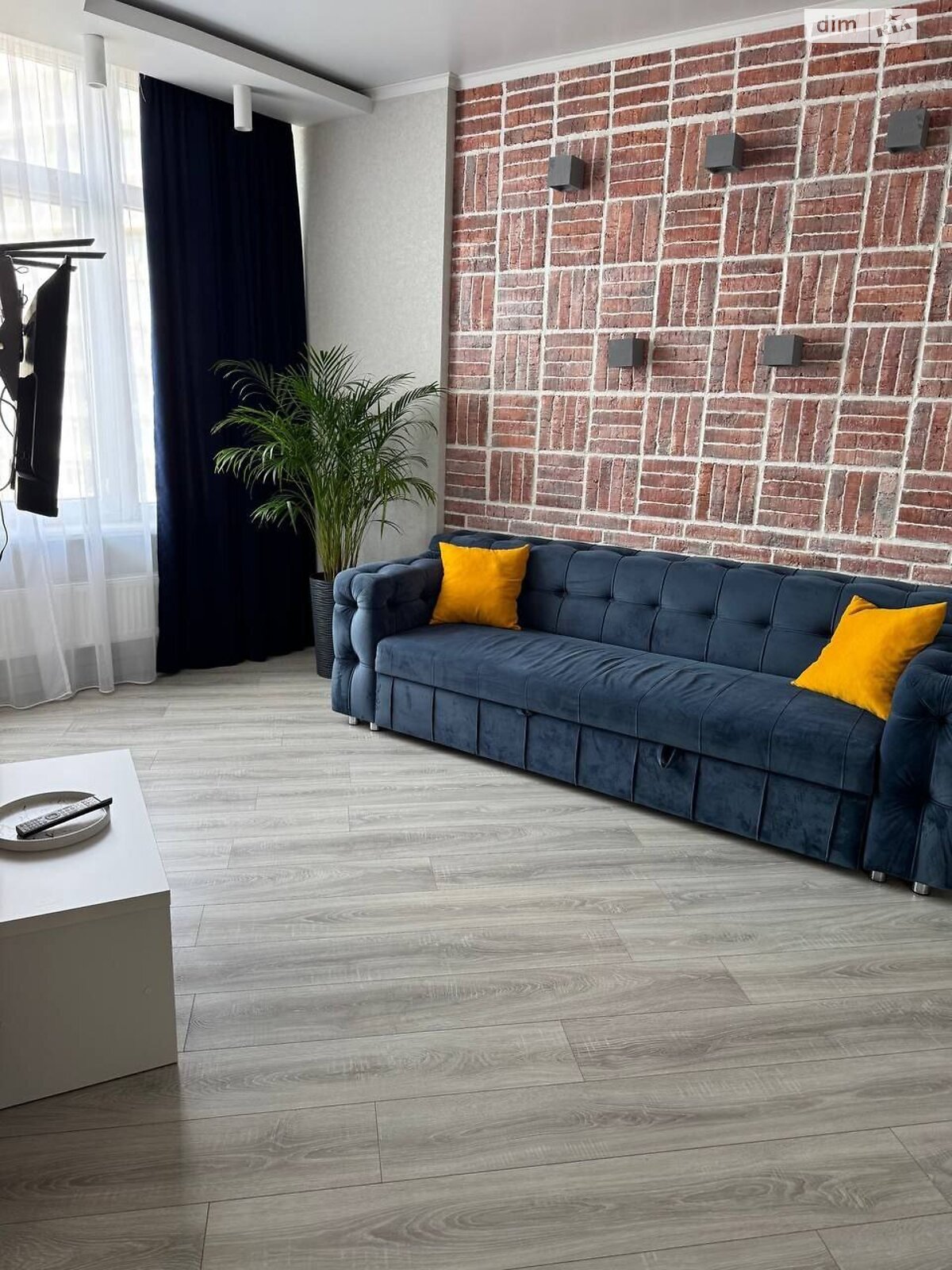 однокімнатна квартира в Одесі, район Приморський, на вул. Валерія Самофалова 16/5 в довготривалу оренду помісячно фото 1