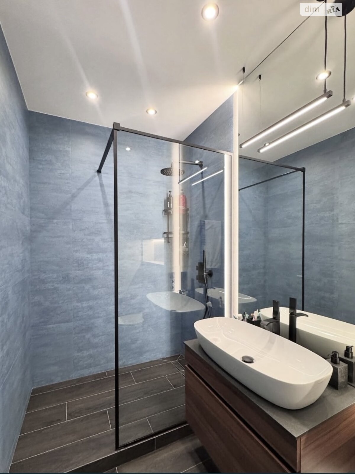 однокімнатна квартира в Одесі, район Приморський, на вул. Валерія Самофалова 16А/5 в довготривалу оренду помісячно фото 1