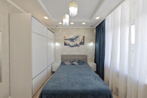 трикімнатна квартира в Одесі, район Приморський, на вул. Валерія Самофалова 16А/5 в довготривалу оренду помісячно фото 2