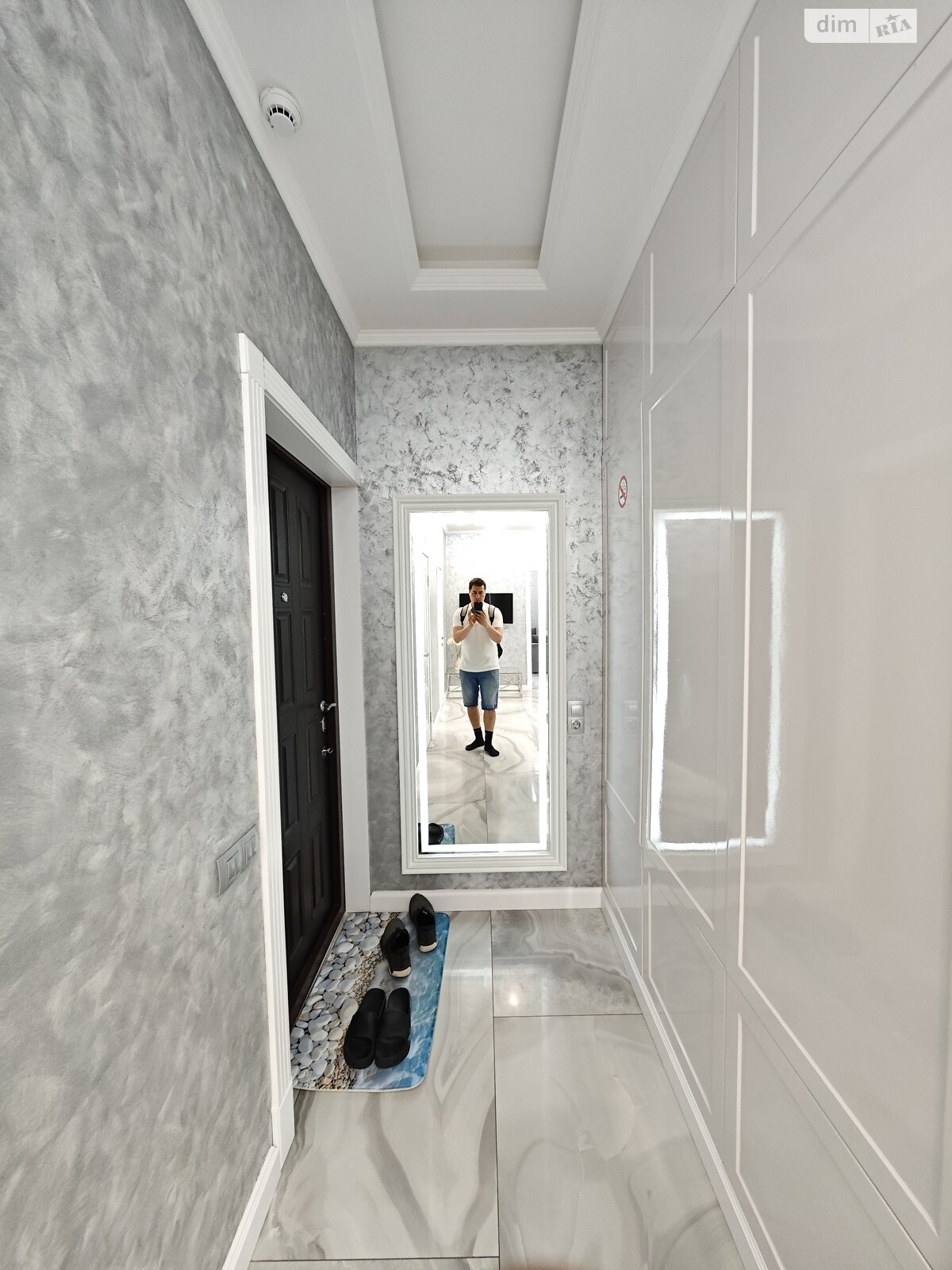 трикімнатна квартира в Одесі, район Приморський, на вул. Валерія Самофалова 16А/5 в довготривалу оренду помісячно фото 1