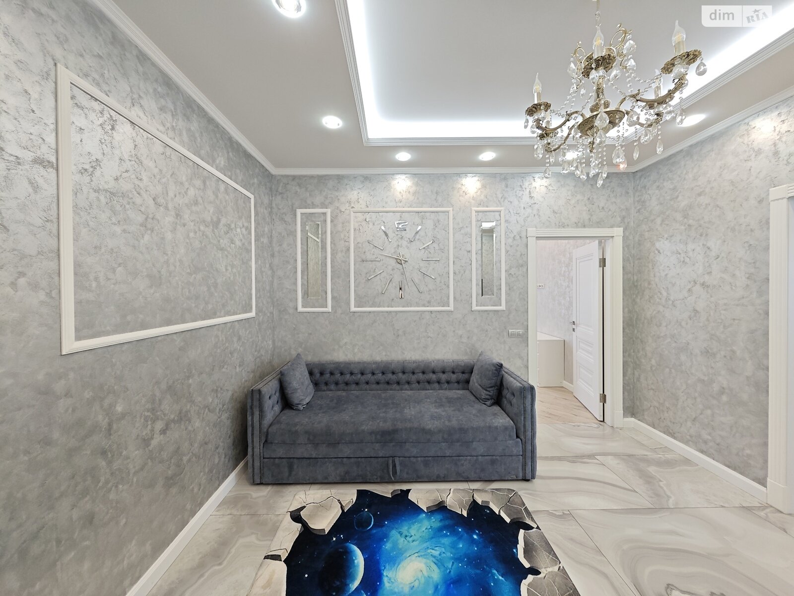 трикімнатна квартира в Одесі, район Приморський, на вул. Валерія Самофалова 16А/5 в довготривалу оренду помісячно фото 1