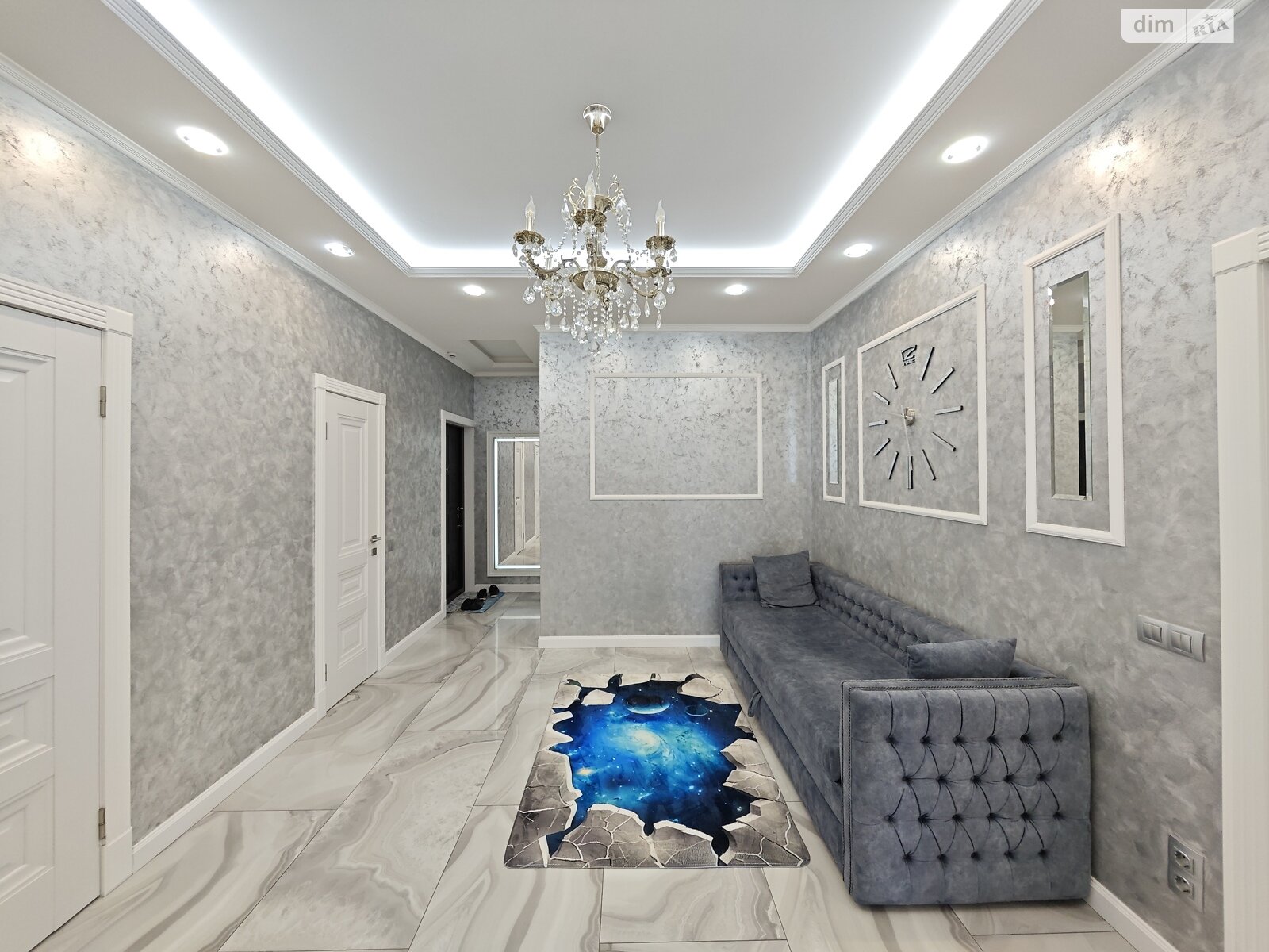 трикімнатна квартира в Одесі, район Приморський, на вул. Валерія Самофалова 16А/5 в довготривалу оренду помісячно фото 1