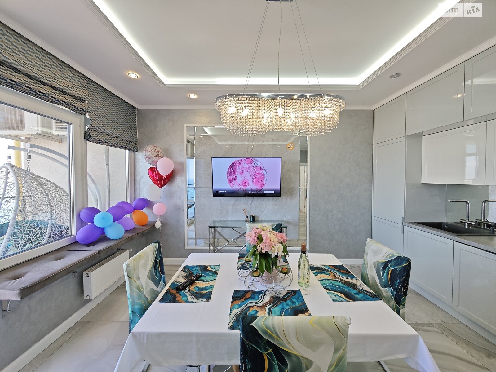 трикімнатна квартира в Одесі, район Приморський, на вул. Валерія Самофалова 16А/5 в довготривалу оренду помісячно фото 1