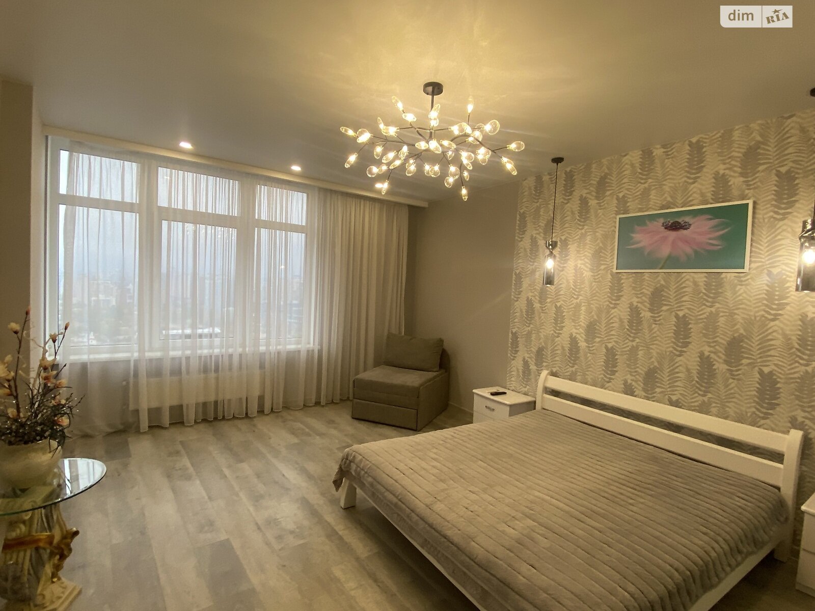 однокомнатная квартира в Одессе, район Приморский, на ул. Валерия Самофалова 16А/3 в аренду на долгий срок помесячно фото 1 однокомнатная квартира в Одессе, район Приморский, на ул. Валерия Самофалова 16А/3 в аренду на долгий срок помесячно фото 1