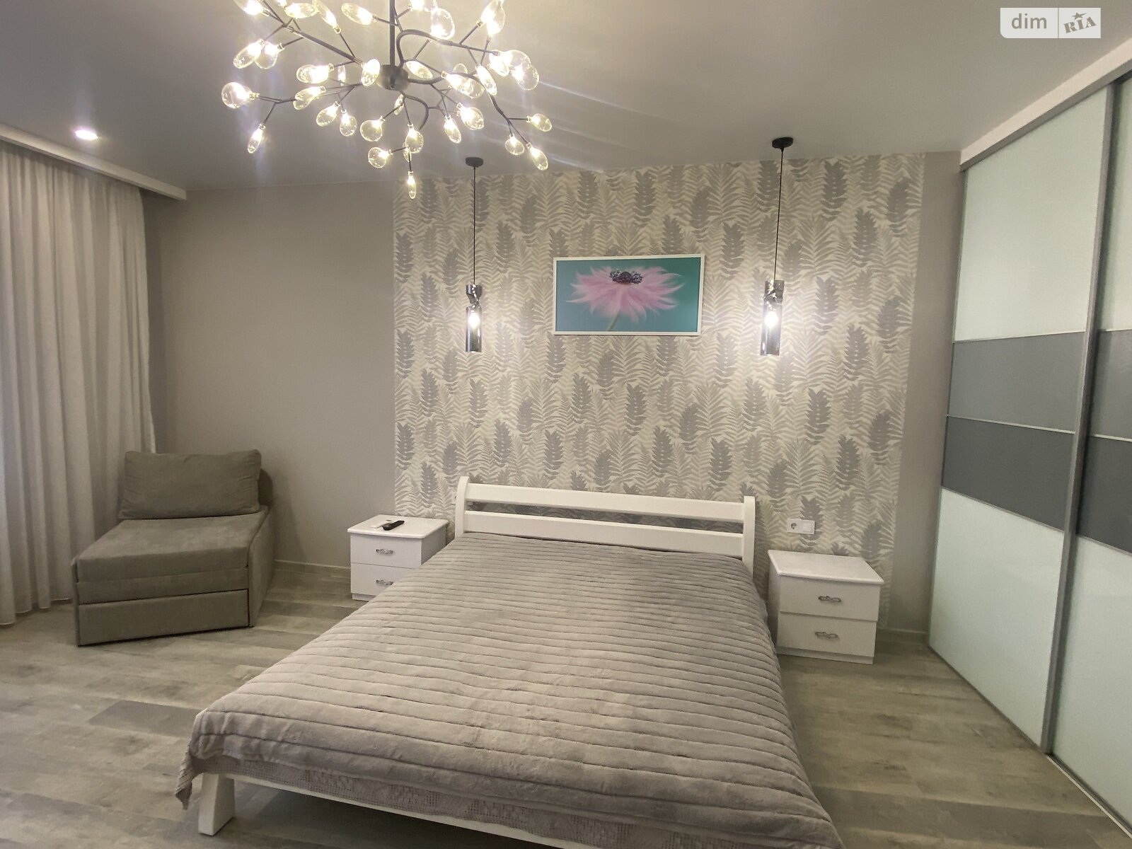 однокомнатная квартира в Одессе, район Приморский, на ул. Валерия Самофалова 16А/3 в аренду на долгий срок помесячно фото 1 однокомнатная квартира в Одессе, район Приморский, на ул. Валерия Самофалова 16А/3 в аренду на долгий срок помесячно фото 1