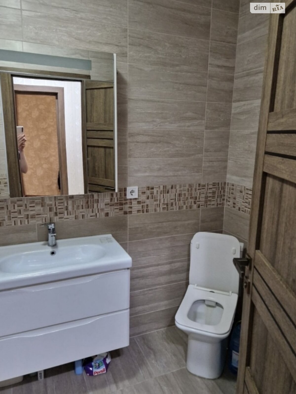 однокімнатна квартира в Одесі, район Приморський, на вул. Валерія Самофалова 16А/2 в довготривалу оренду помісячно фото 1