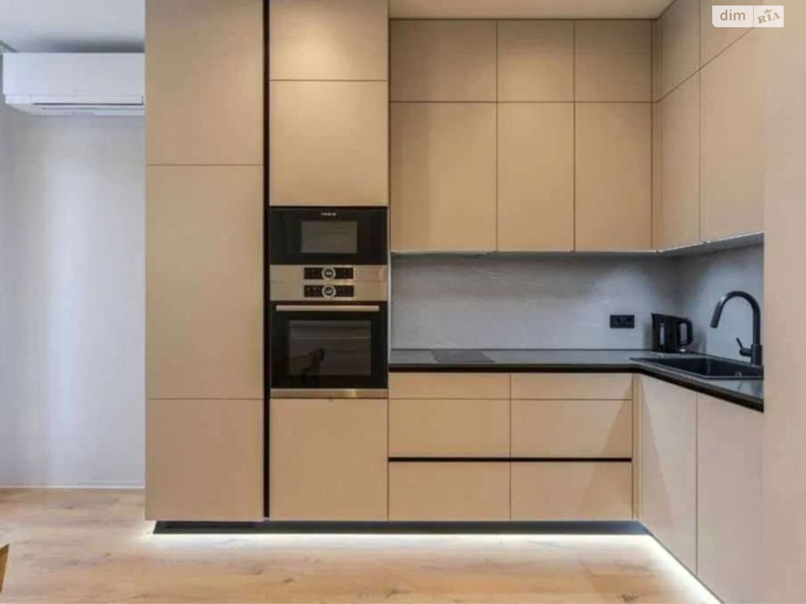 однокомнатная квартира в Одессе, район Приморский, на ул. Валерия Самофалова 16А/1 в аренду на долгий срок помесячно фото 1 однокомнатная квартира в Одессе, район Приморский, на ул. Валерия Самофалова 16А/1 в аренду на долгий срок помесячно фото 1