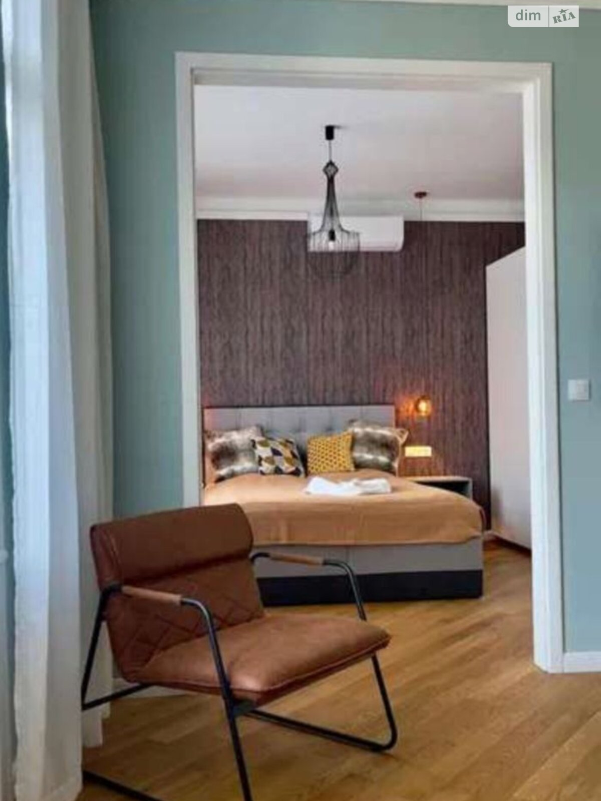 трехкомнатная квартира в Одессе, район Приморский, на ул. Валерия Самофалова 16А/3 в аренду на долгий срок помесячно фото 1 трехкомнатная квартира в Одессе, район Приморский, на ул. Валерия Самофалова 16А/3 в аренду на долгий срок помесячно фото 1