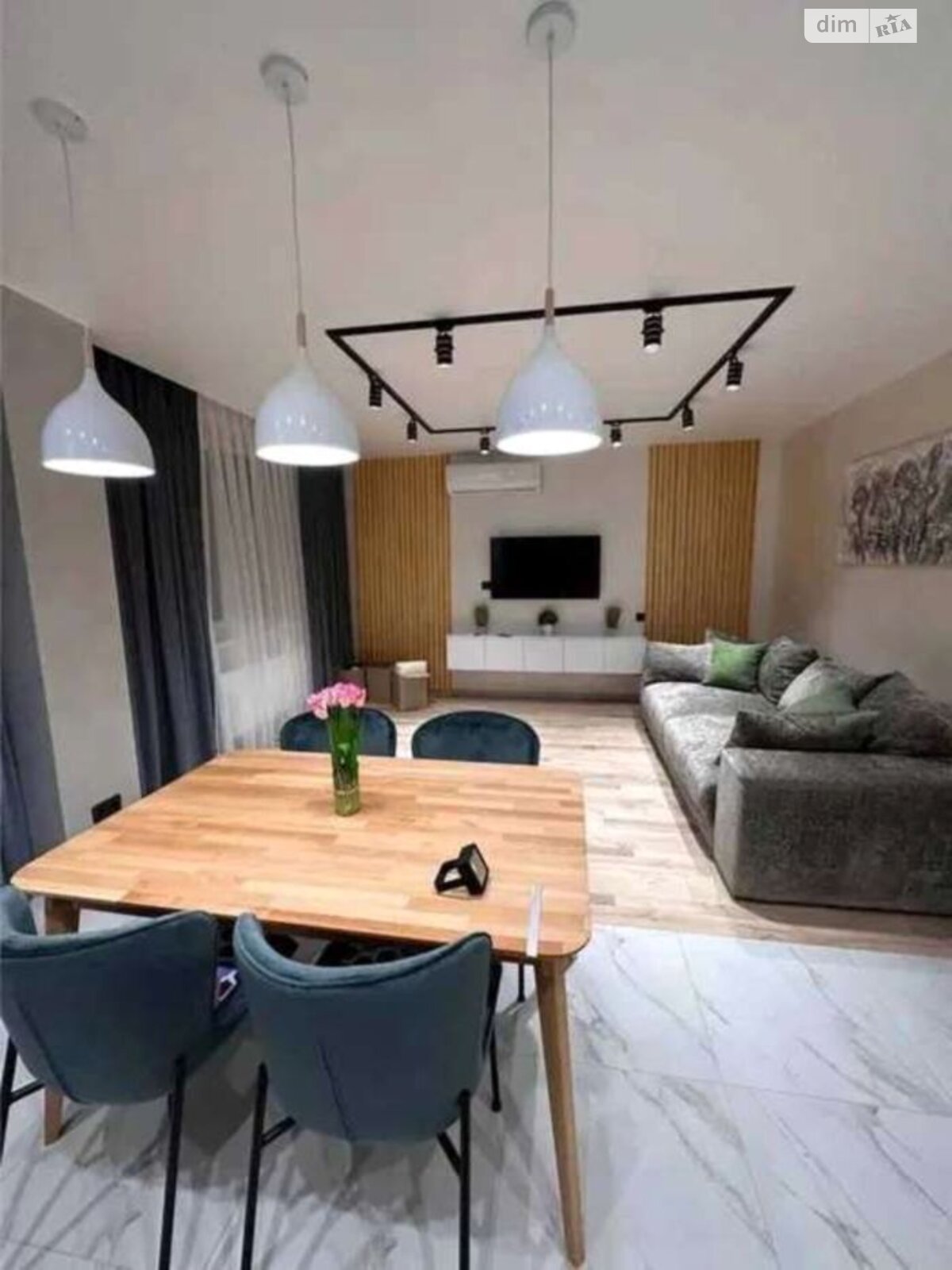 однокомнатная квартира в Одессе, район Приморский, на ул. Валерия Самофалова в аренду на долгий срок помесячно фото 1 однокомнатная квартира в Одессе, район Приморский, на ул. Валерия Самофалова в аренду на долгий срок помесячно фото 1