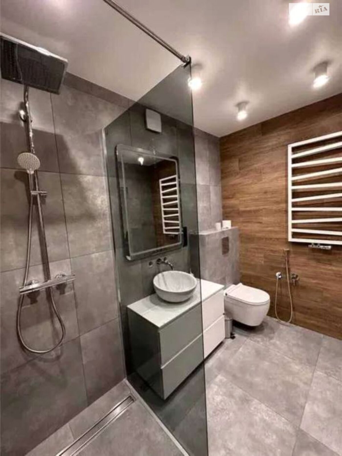 однокомнатная квартира в Одессе, район Приморский, на ул. Валерия Самофалова в аренду на долгий срок помесячно фото 1 однокомнатная квартира в Одессе, район Приморский, на ул. Валерия Самофалова в аренду на долгий срок помесячно фото 1