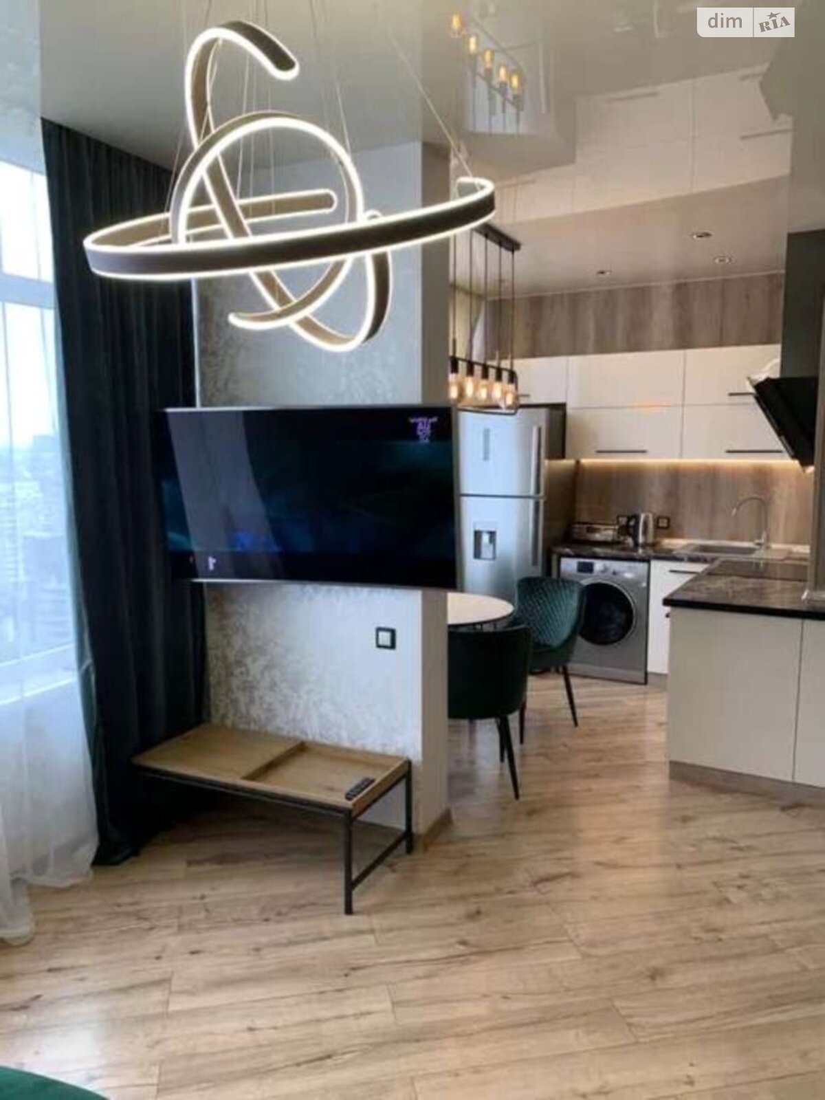 однокомнатная квартира в Одессе, район Приморский, на ул. Валерия Самофалова 16А/3 в аренду на долгий срок помесячно фото 1 однокомнатная квартира в Одессе, район Приморский, на ул. Валерия Самофалова 16А/3 в аренду на долгий срок помесячно фото 1