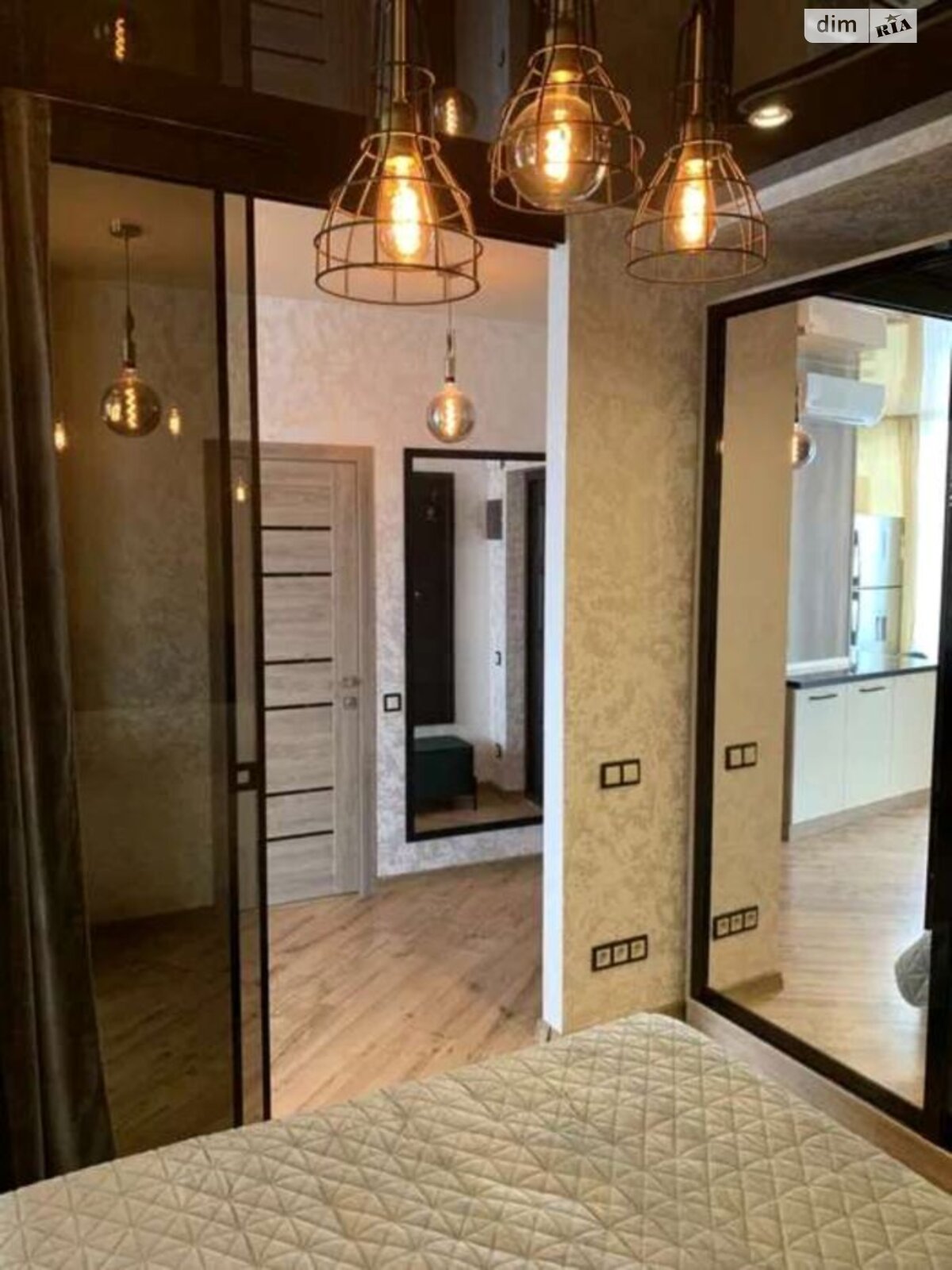 однокомнатная квартира в Одессе, район Приморский, на ул. Валерия Самофалова 16А/3 в аренду на долгий срок помесячно фото 1 однокомнатная квартира в Одессе, район Приморский, на ул. Валерия Самофалова 16А/3 в аренду на долгий срок помесячно фото 1