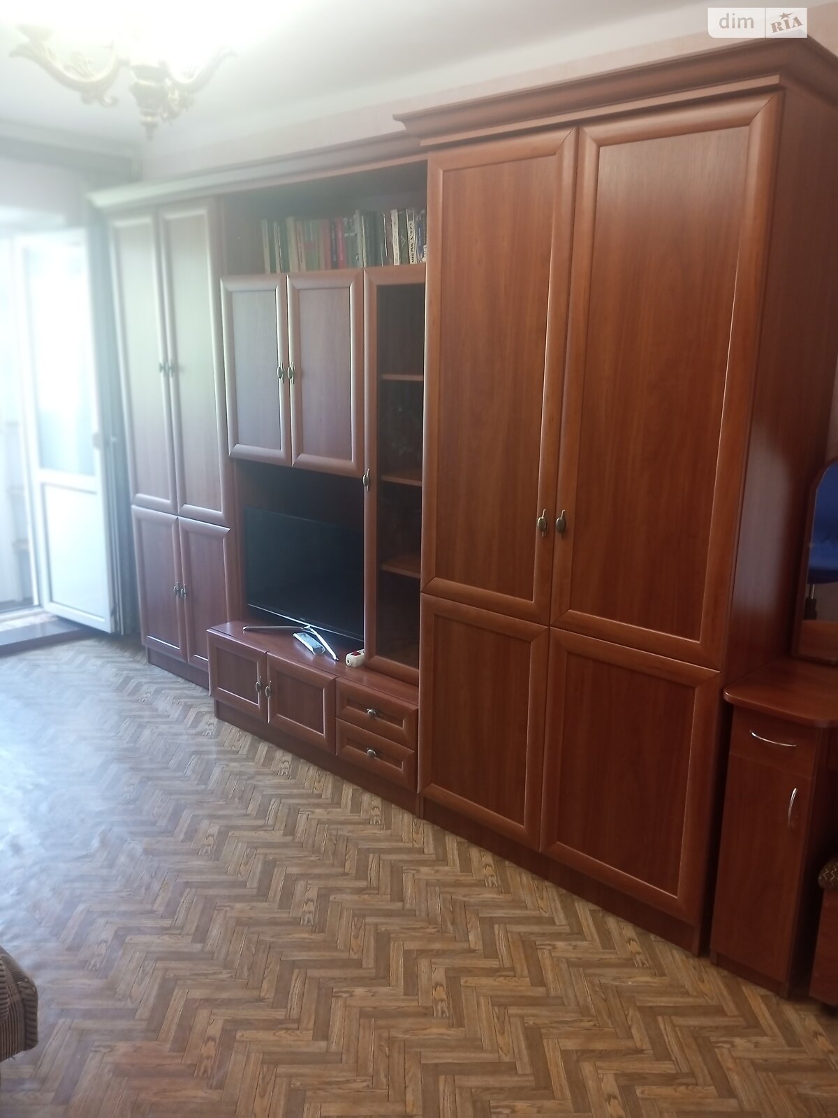 двухкомнатная квартира с мебелью в Одессе, район Приморский, на ул. Водопроводная в аренду на долгий срок помесячно фото 1 двухкомнатная квартира с мебелью в Одессе, район Приморский, на ул. Водопроводная в аренду на долгий срок помесячно фото 1