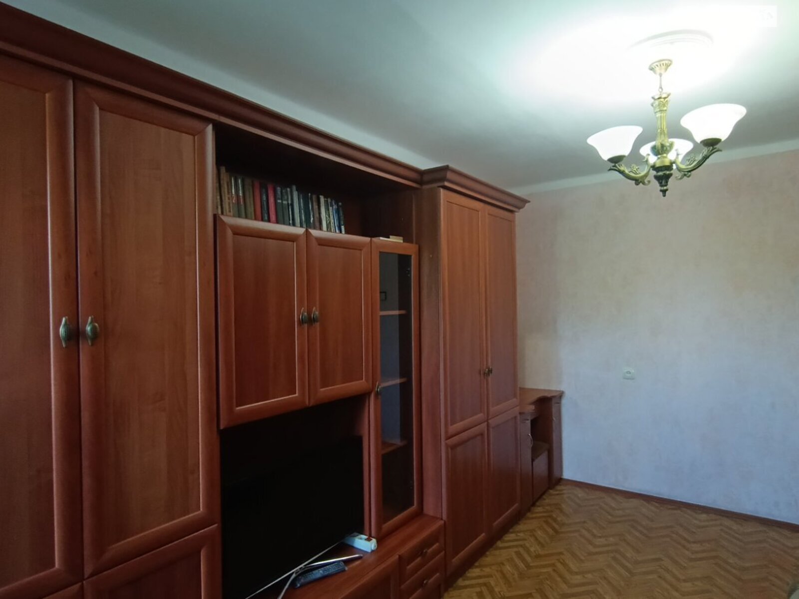 двокімнатна квартира в Одесі, район Приморський, на вул. Водопровідна в довготривалу оренду помісячно фото 1 двокімнатна квартира в Одесі, район Приморський, на вул. Водопровідна в довготривалу оренду помісячно фото 1
