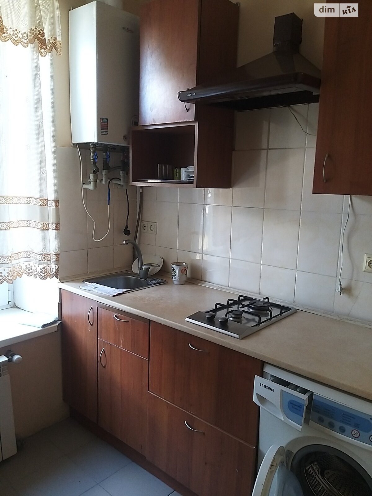 однокімнатна квартира в Одесі, район Приморський, на пров. Волзький 22, кв. 9 в довготривалу оренду помісячно фото 1 однокімнатна квартира в Одесі, район Приморський, на пров. Волзький 22, кв. 9 в довготривалу оренду помісячно фото 1