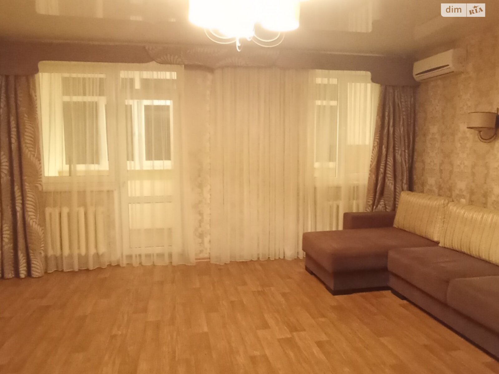 двухкомнатная квартира в Одессе, район Приморский, на ул. Зоопарковая в аренду на долгий срок помесячно фото 1