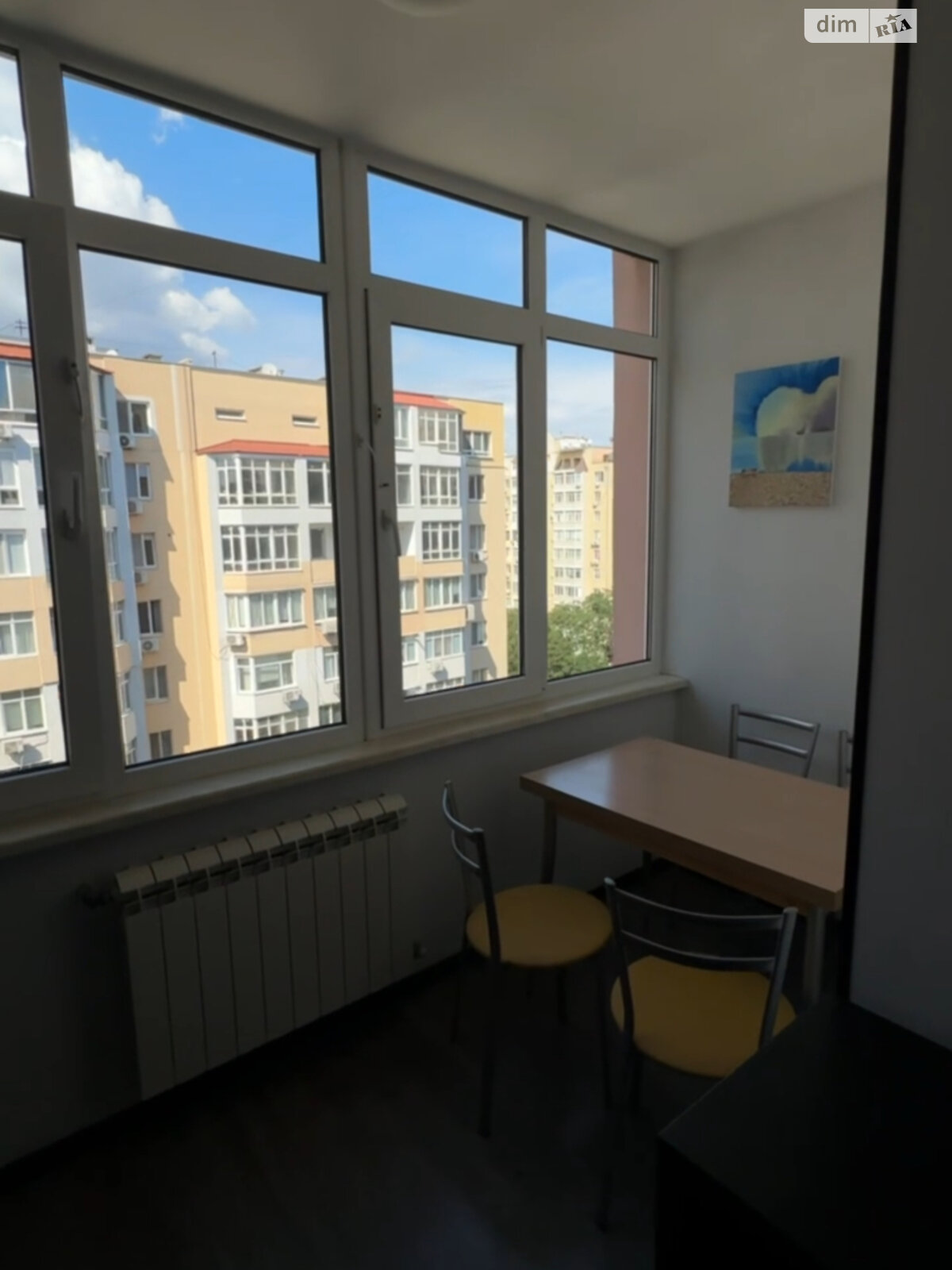 трикімнатна квартира в Одесі, район Приморський, на вул. Зоопаркова 12, кв. 154 в довготривалу оренду помісячно фото 1 трикімнатна квартира в Одесі, район Приморський, на вул. Зоопаркова 12, кв. 154 в довготривалу оренду помісячно фото 1