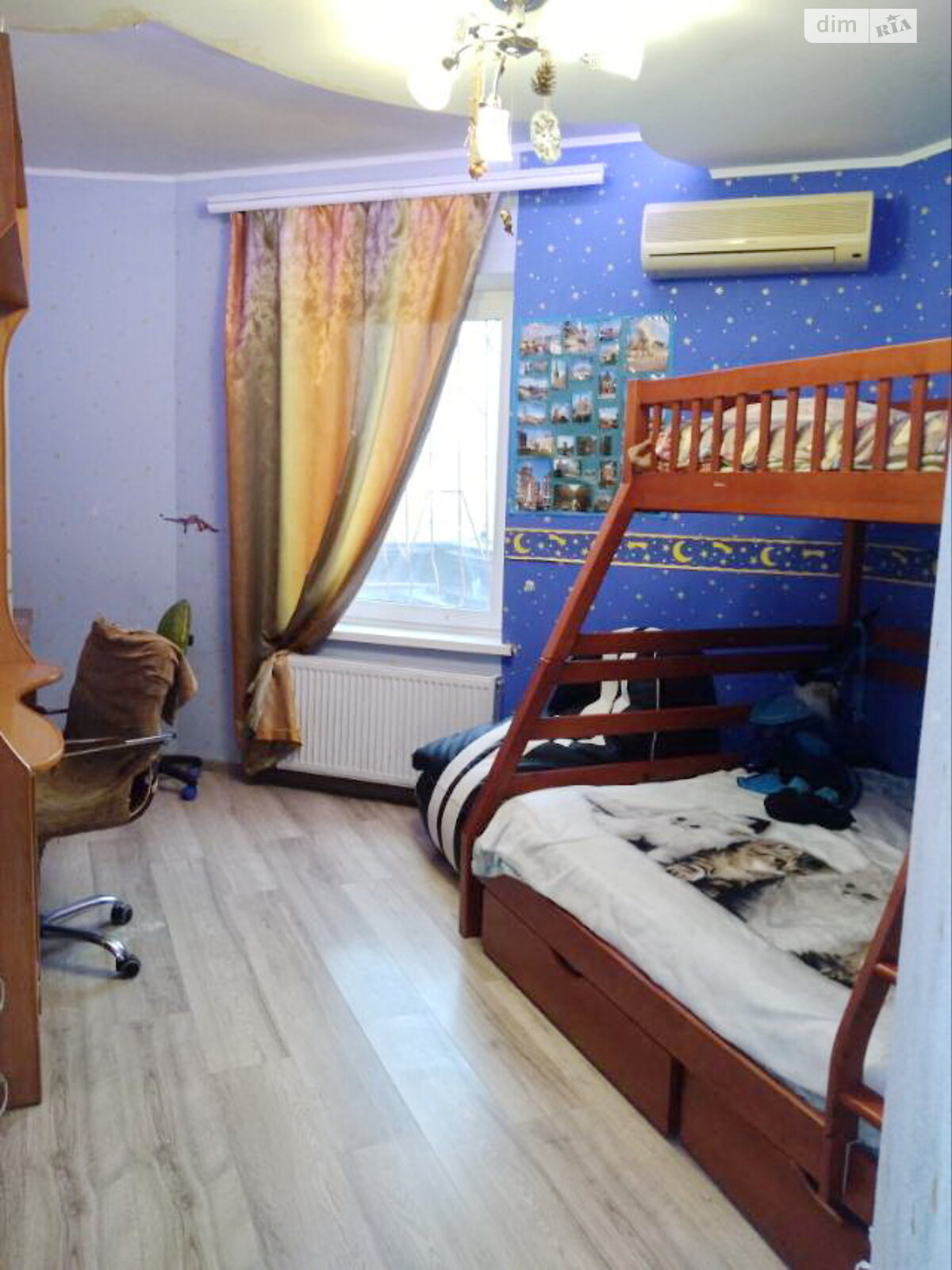 трехкомнатная квартира в Одессе, район Приморский, на ул. Пантелеймоновская в аренду на долгий срок помесячно фото 1