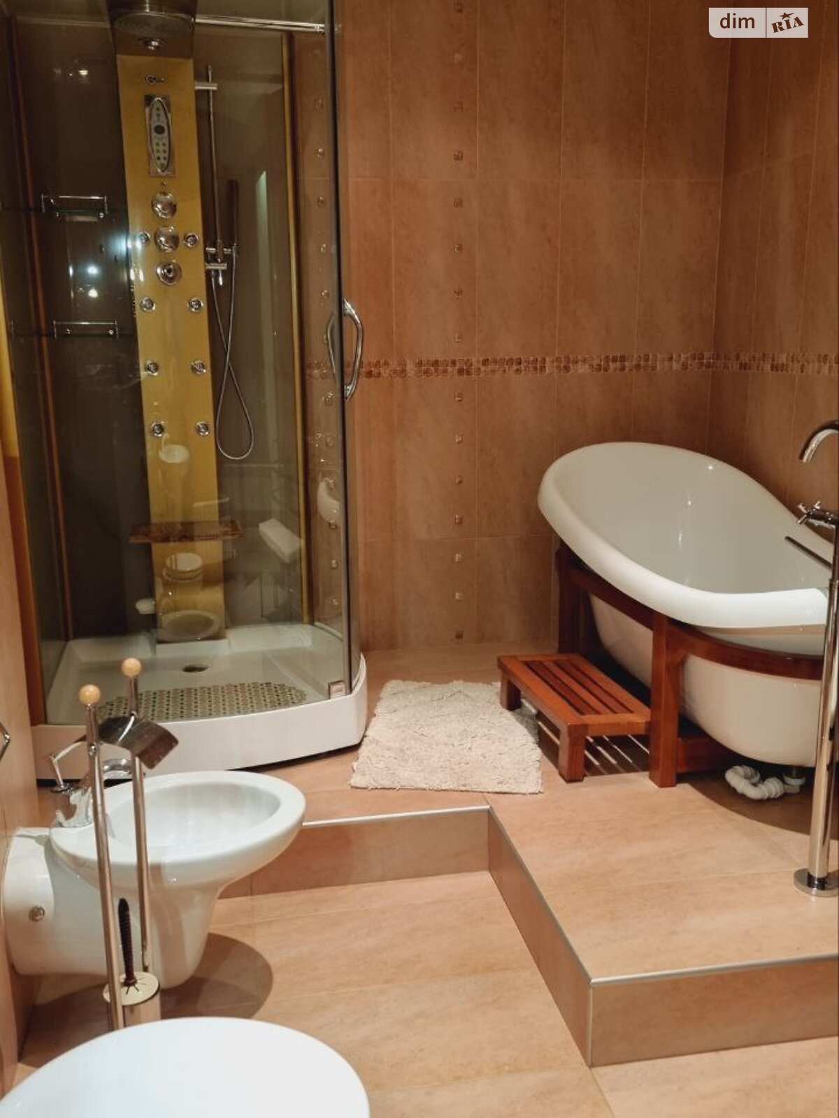 двокімнатна квартира в Одесі, район Приморський, на бул. Лідерсівський в довготривалу оренду помісячно фото 1