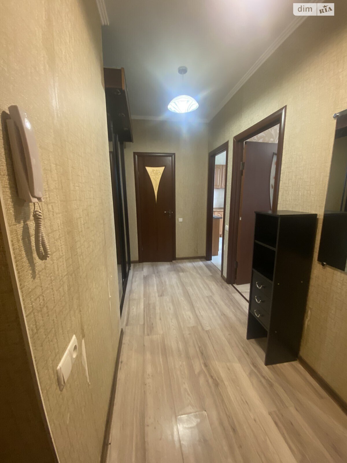 однокімнатна квартира в Одесі, на мас. Радужний 11 в довготривалу оренду помісячно фото 1 однокімнатна квартира в Одесі, на мас. Радужний 11 в довготривалу оренду помісячно фото 1