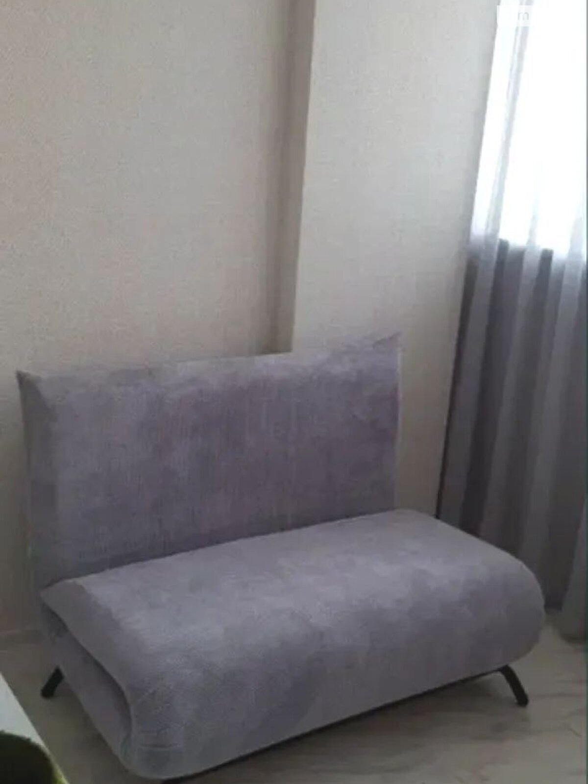 однокомнатная квартира в Одессе, на мас. Радужный в аренду на долгий срок помесячно фото 1