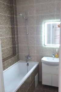 однокомнатная квартира в Одессе, на мас. Радужный в аренду на долгий срок помесячно фото 2