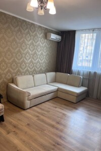 однокомнатная квартира в Одессе, на мас. Радужный 15/3 в аренду на долгий срок помесячно фото 2