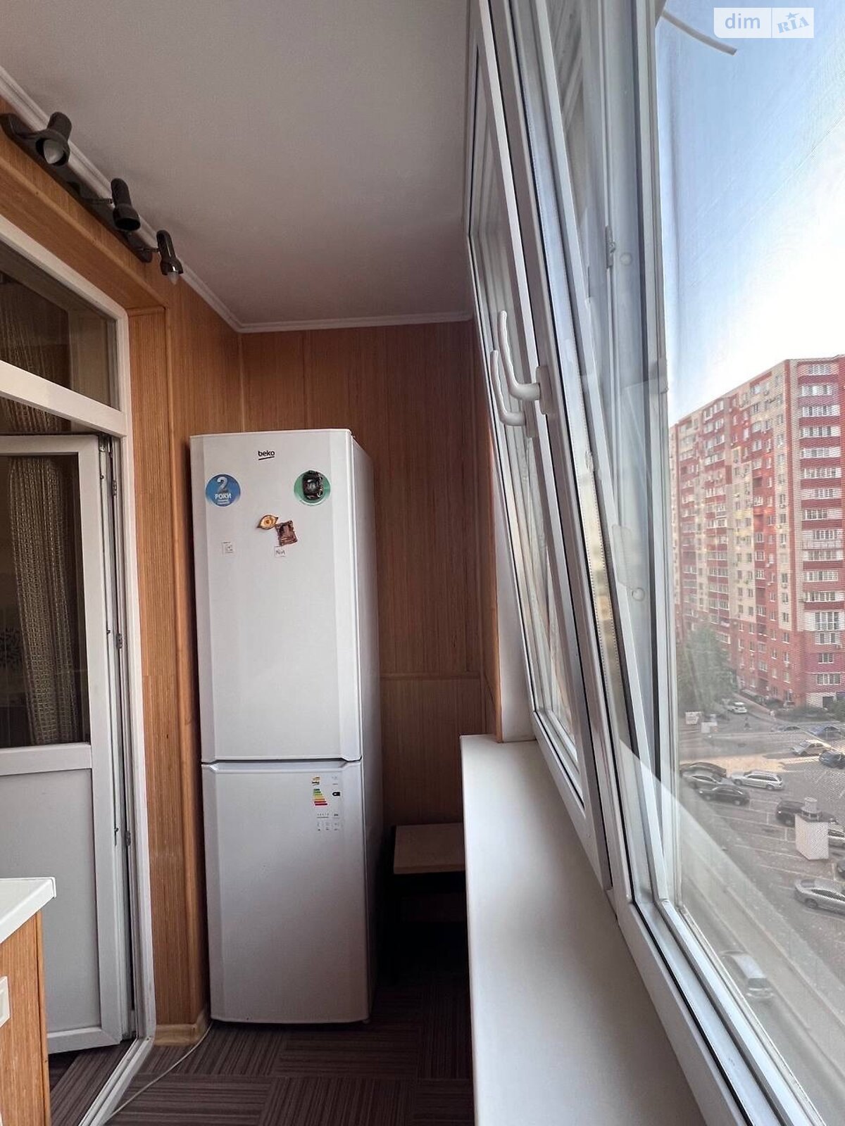 однокомнатная квартира в Одессе, на мас. Радужный 15/3 в аренду на долгий срок помесячно фото 1