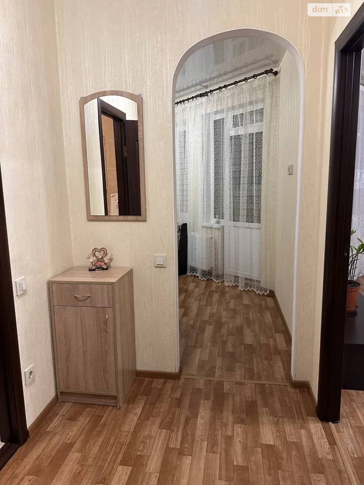 однокомнатная квартира в Одессе, на мас. Радужный 16 в аренду на долгий срок помесячно фото 1