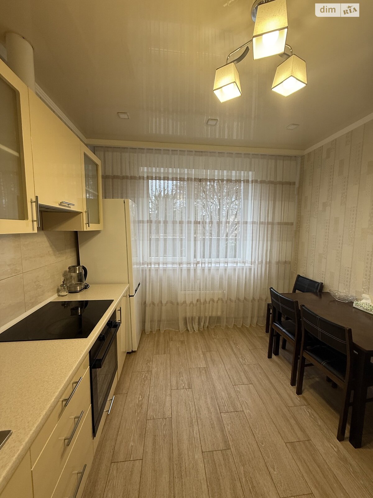 однокімнатна квартира з ремонтом в Одесі, район Сахалінчик, на вул. Басейна 6А в довготривалу оренду помісячно фото 1