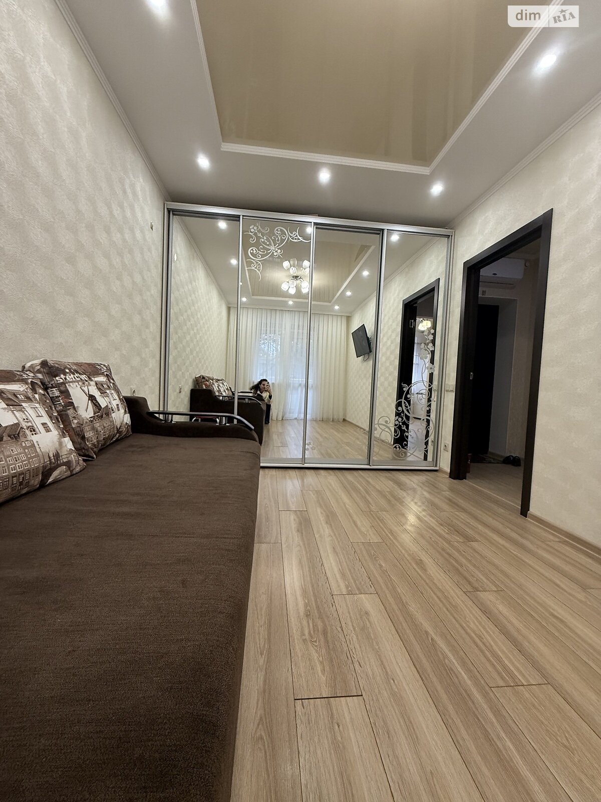 однокімнатна квартира з ремонтом в Одесі, район Сахалінчик, на вул. Басейна 6А в довготривалу оренду помісячно фото 1