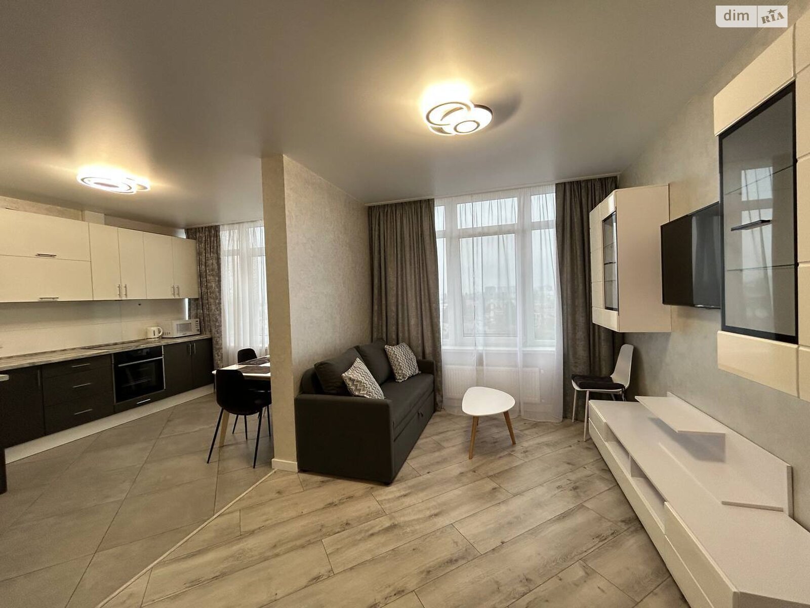 однокомнатная квартира в Одессе, район Сахалинчик, на ул. Бассейная 6А в аренду на долгий срок помесячно фото 1