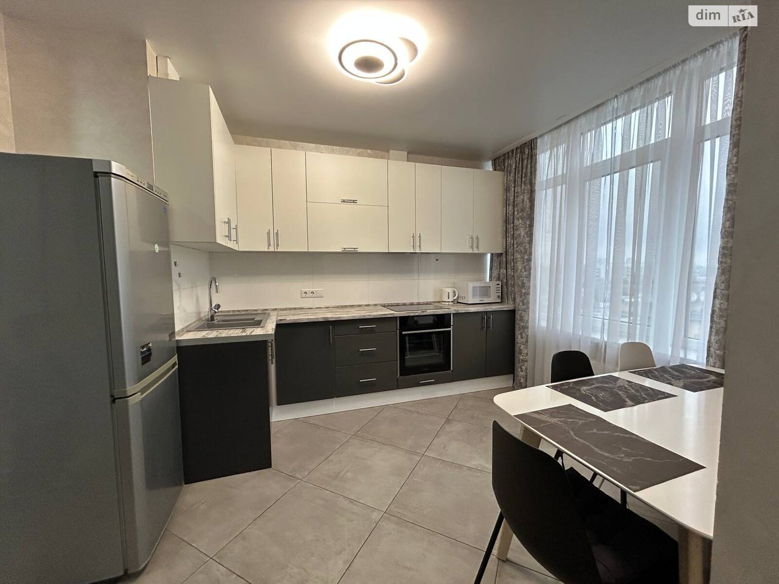 однокомнатная квартира в Одессе, район Сахалинчик, на ул. Бассейная 6А в аренду на долгий срок помесячно фото 1