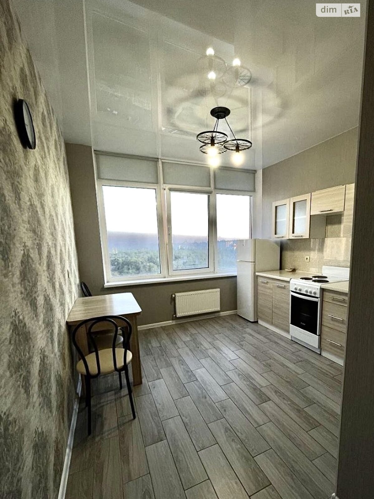 однокімнатна квартира в Одесі, район Сахалінчик, на вул. Басейна 6А в довготривалу оренду помісячно фото 1