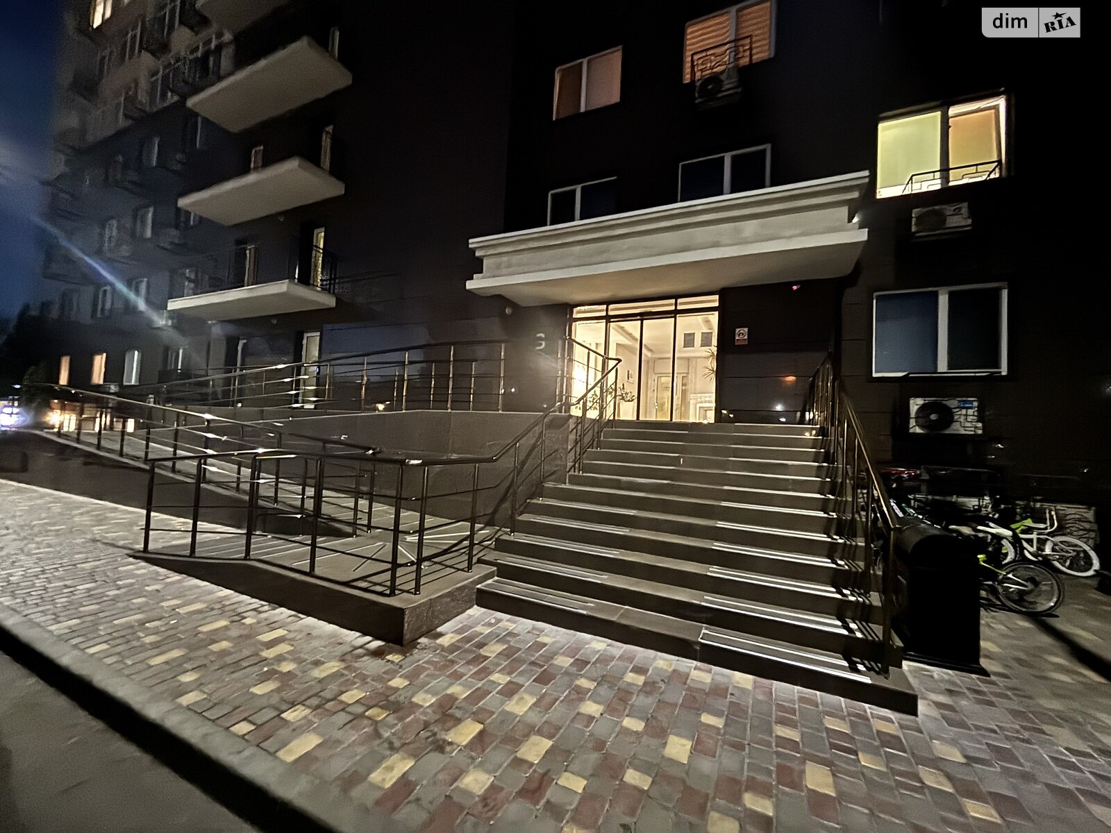 однокімнатна квартира в Одесі, район Сахалінчик, на вул. Басейна в довготривалу оренду помісячно фото 1