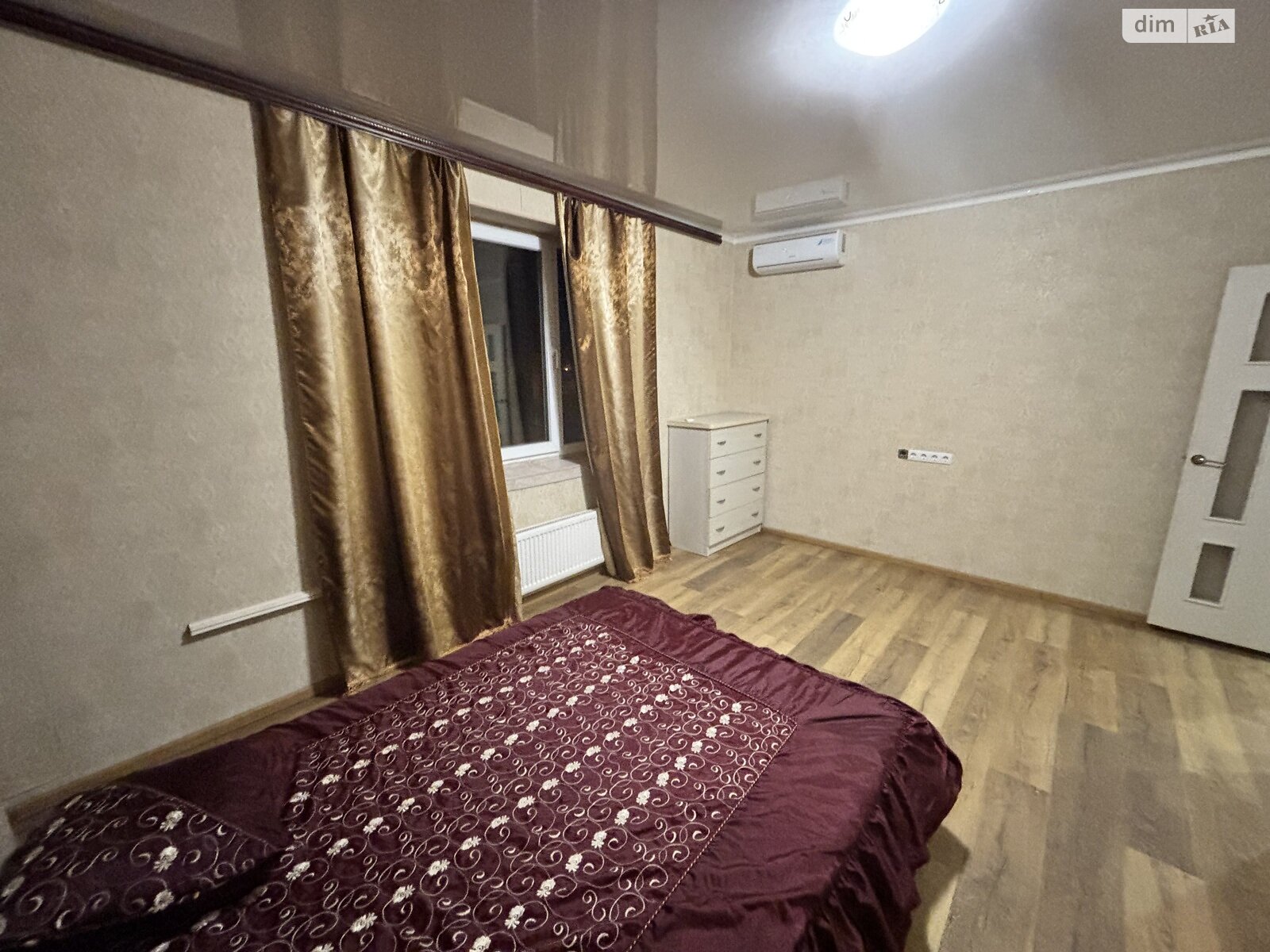 однокімнатна квартира в Одесі, район Сахалінчик, на вул. Басейна в довготривалу оренду помісячно фото 1