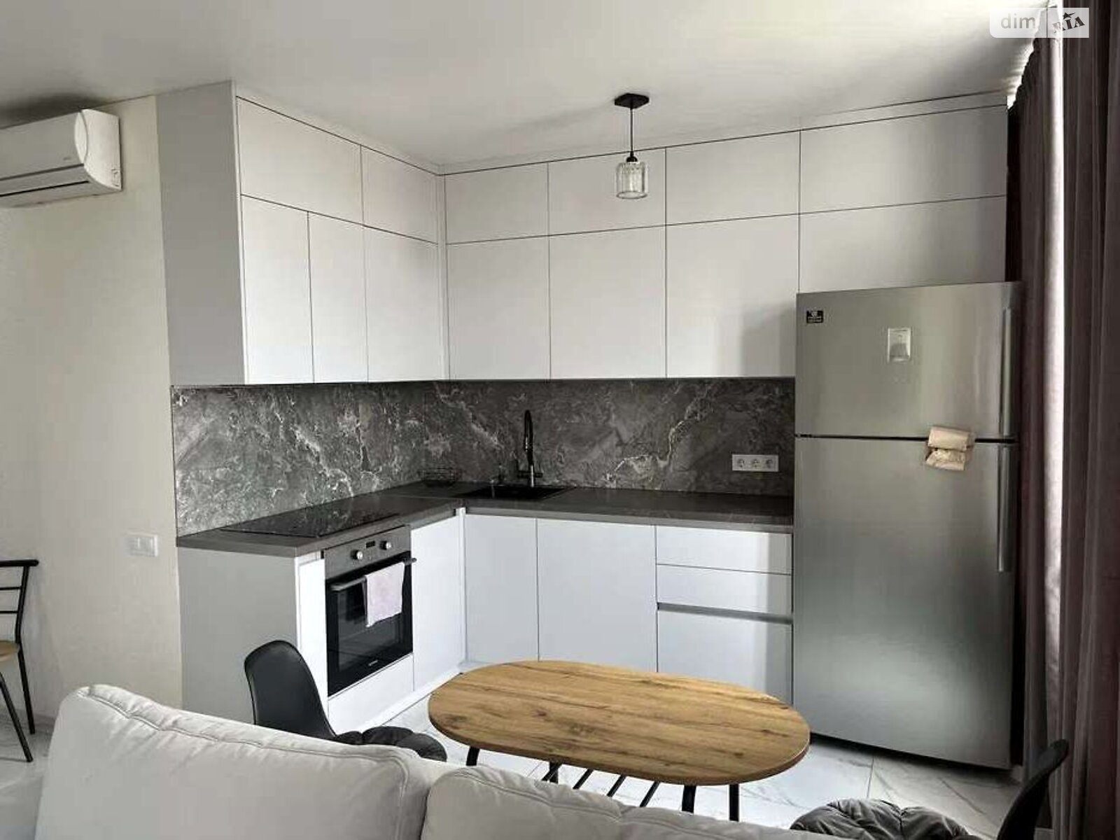 однокімнатна квартира в Одесі, район Сахалінчик, на вул. Басейна 16 в довготривалу оренду помісячно фото 1